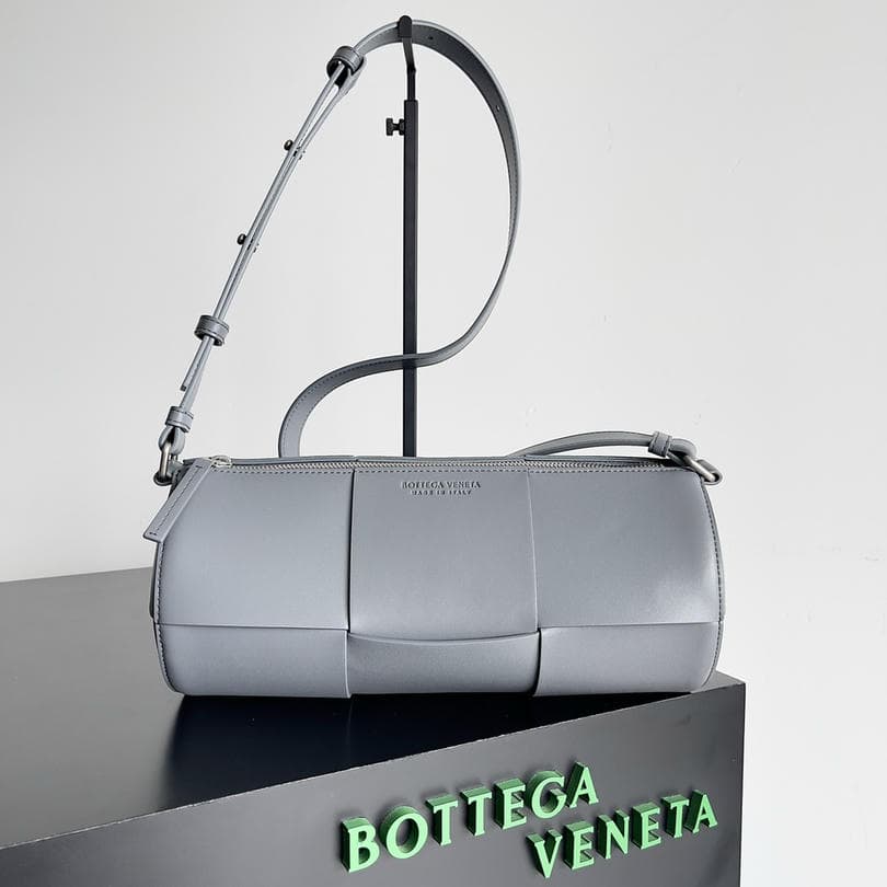 004741562